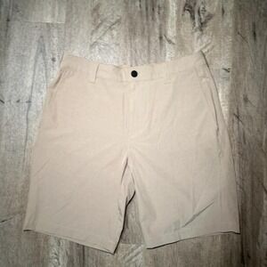 golf shorts with adjustable waistband